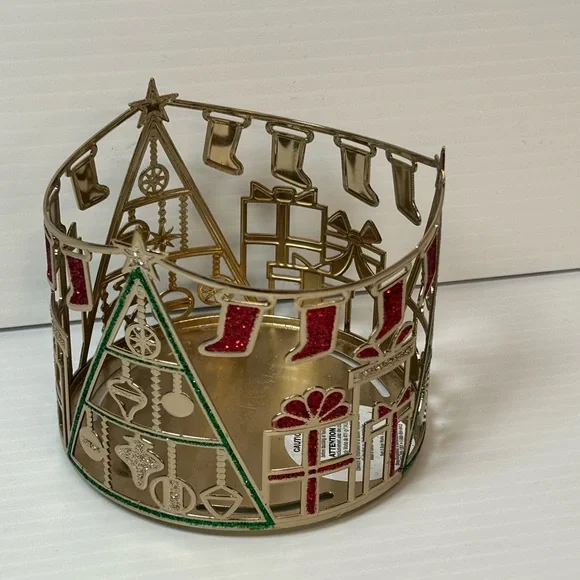 Bath & Body Works 3-Wick Metal Gold Candle Holder Christmas Trees Stockings - Picture 2 of 5